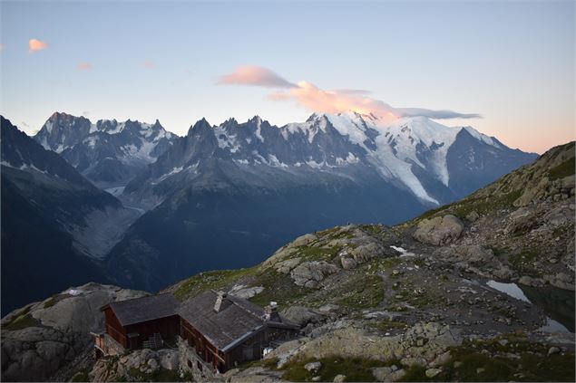 sunrise lac blanc - Paul BESSIERE @paul.tempsdniaiser