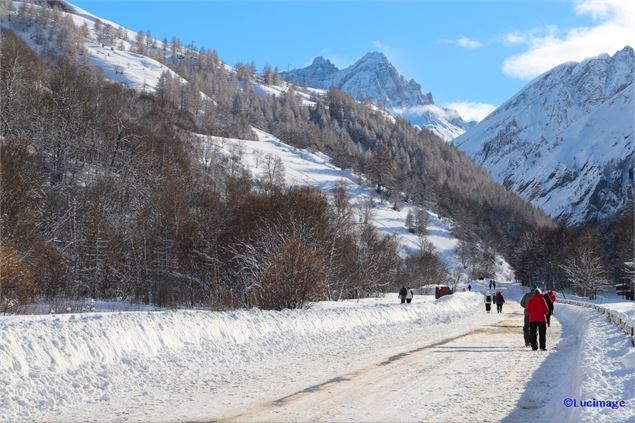 Balade des Verneys à Pratier - Alice Niquet / Valloire Tourisme