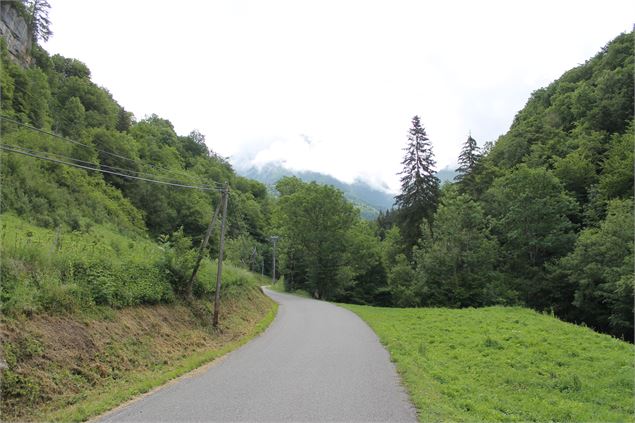 Boucle de Bellevaux - école de VTT La Féclaz - Massif des Bauges