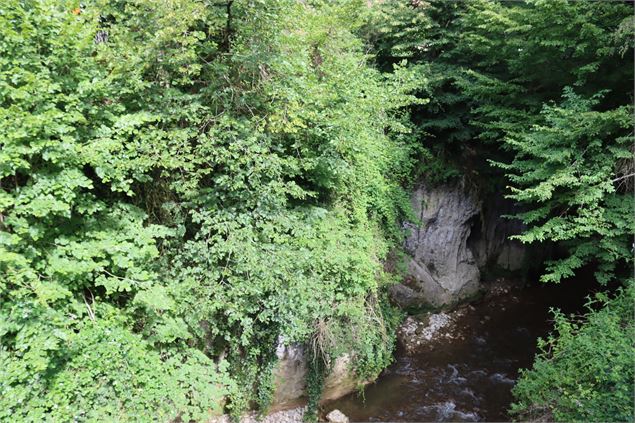 gorgesdusierrozaixlesbainsrivieradesalpes - Association Au Cœur des Gorges du Sierroz