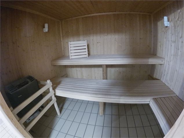 Sauna de la piscine du Parc de Loisirs des Glières à Val Cenis Lanslevillard - Piscine Glières