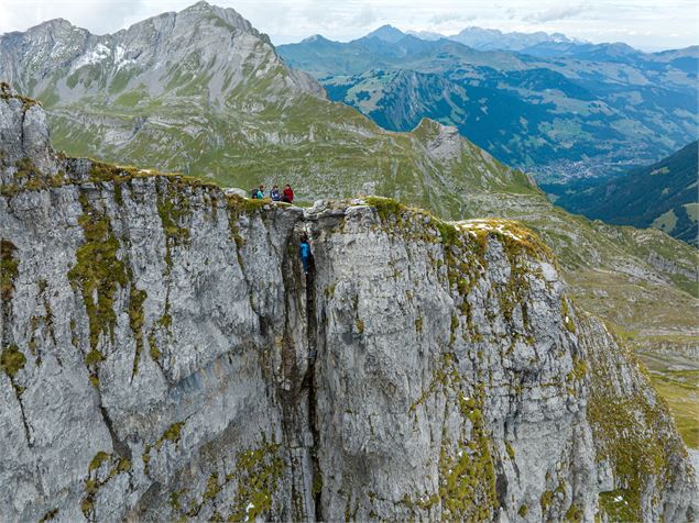 COL DES OTTANS PASSAGE DES ECHELLES TOUR DES DENTS BLANCHES - Christian Martellet