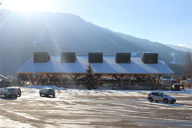 Patinoire extérieur - mairie_samoens