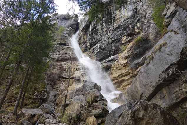 Cascade de Morette - Photo sous licence Creative Commons https://creativecommons.org/licenses/by/2.0