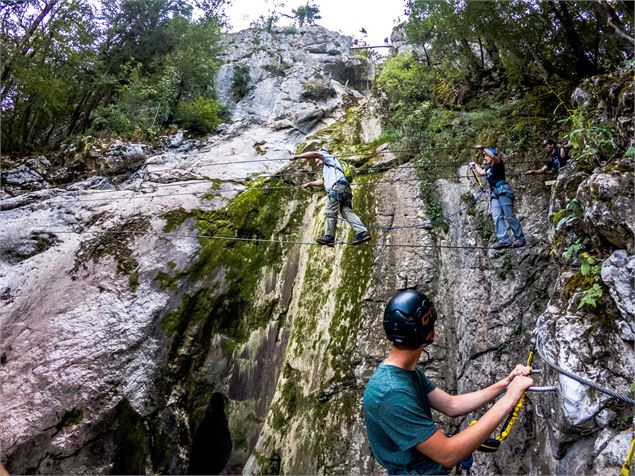 Via ferrata Cascade des Nants - OT Alpes du Léman - Prépare ta valise