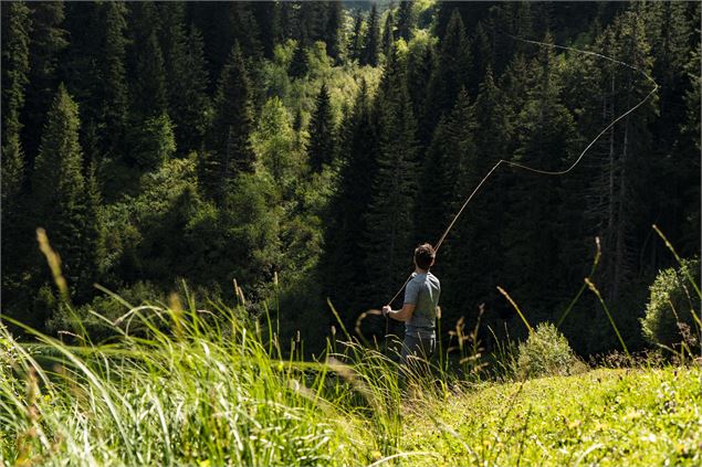 Pêche au Lac de la Mouille - L.Meyer -Châtel