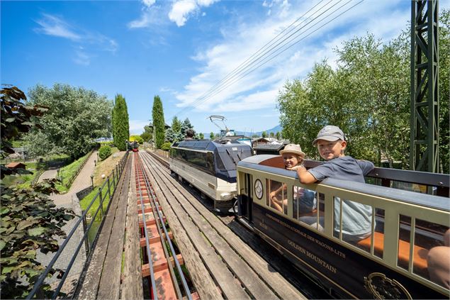 Swiss Vapeur Parc - Leman sans Frontiere