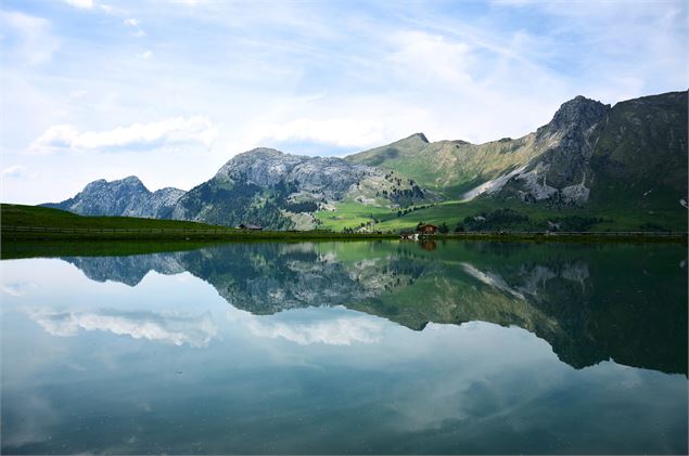 Pêche Lac de la Cour - Le Grand-Bornand Tourisme