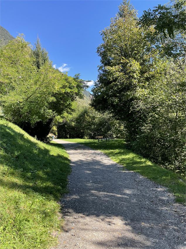 Sentier du Doron - Bozel - Vallée de Bozel Tourisme