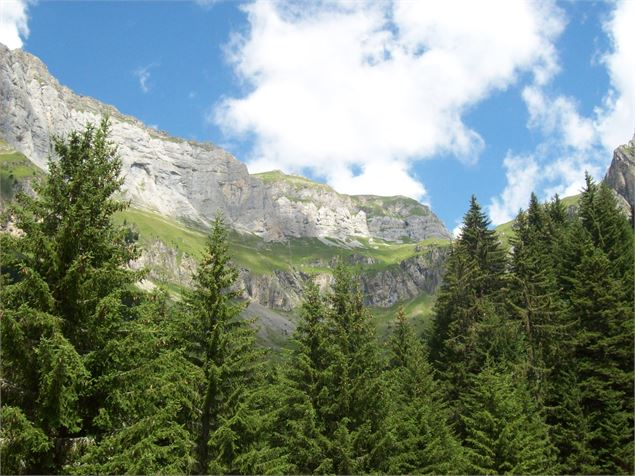 vue sur le passage de Monthieu