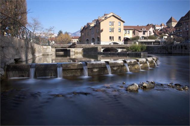 Les installations hydrauliques de l'île Saint-Joseph d'Annecy - Dominique Lafon