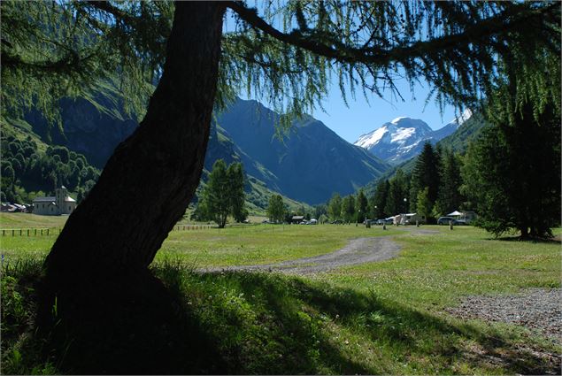 Terrain de pétanque - Camping Le Canada - JM Gouedard