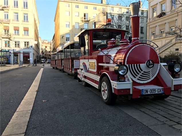 Petit-train touristique de Thonon-Les-Bains