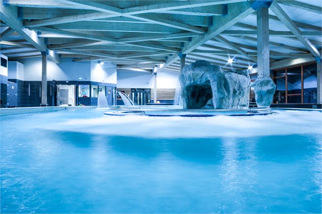 La Piscine - Centre aqualudique à Arc 1800 - Agence Merci