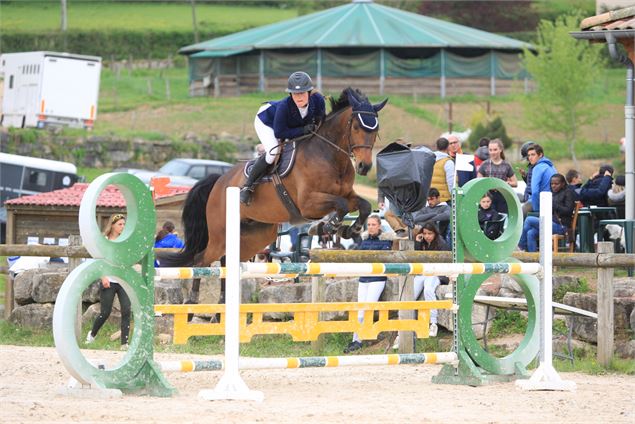 Compétition saut d'obstables - Danie Merland