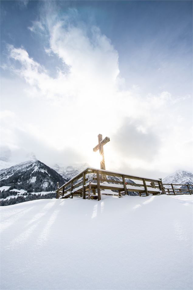 Croix du Calvaire - Litescapemedia