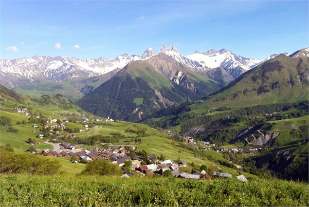 Vue sur La Chal - Saint Jean d'Arves