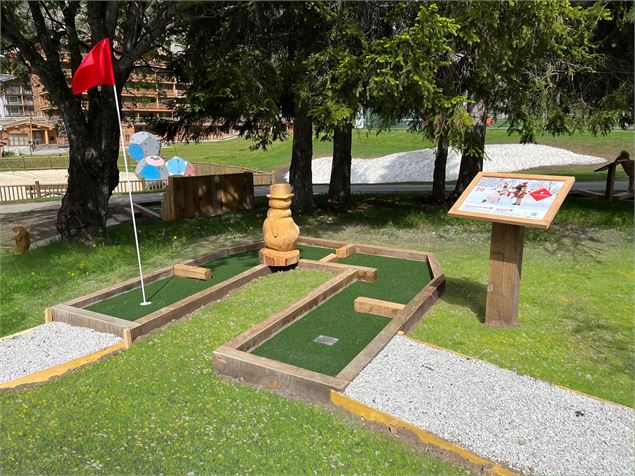 Parcours en U - Mini golf en été de Val d'Isère - Christophe Lavaut