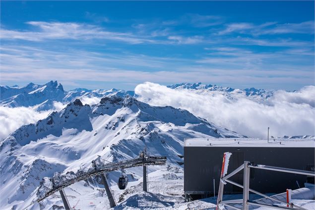 Arrivée de la télécabine Orelle Caron - L.Brochot - OT Val Thorens