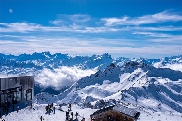 Vue sur les sommets depuis la Cime Caron - L.Brochot - OT Val Thorens