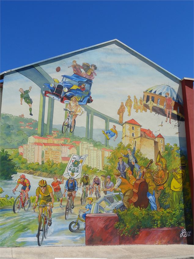 Mur peint de Lax - Mairie de Bellegarde