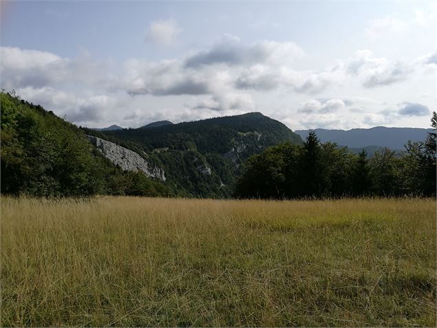 Le tour des belvédèrs à Giron - @Daniel Gillet