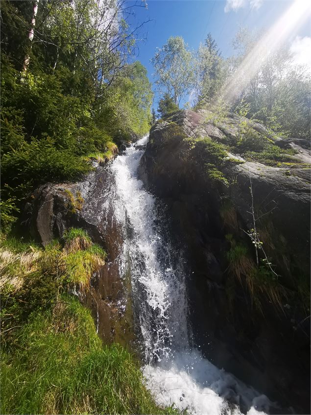 Cascade du Crôt - Anne Marmottan