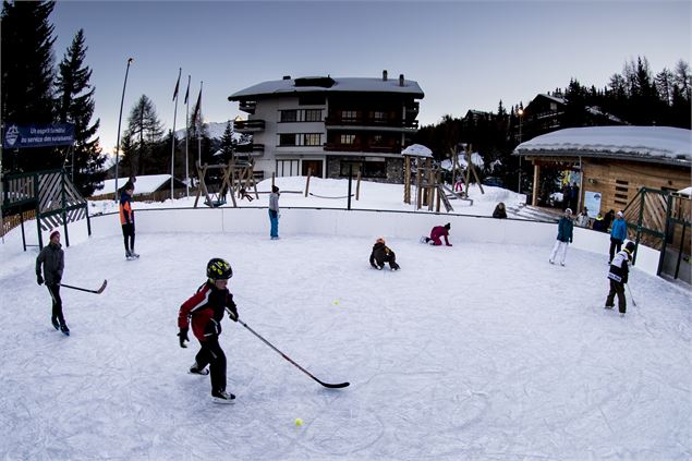 Patinoire 1800 - Thyon Région Tourisme SA