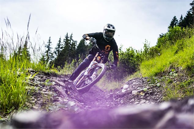 Piste VTT la Bike Patrol - L.Meyer - Châtel