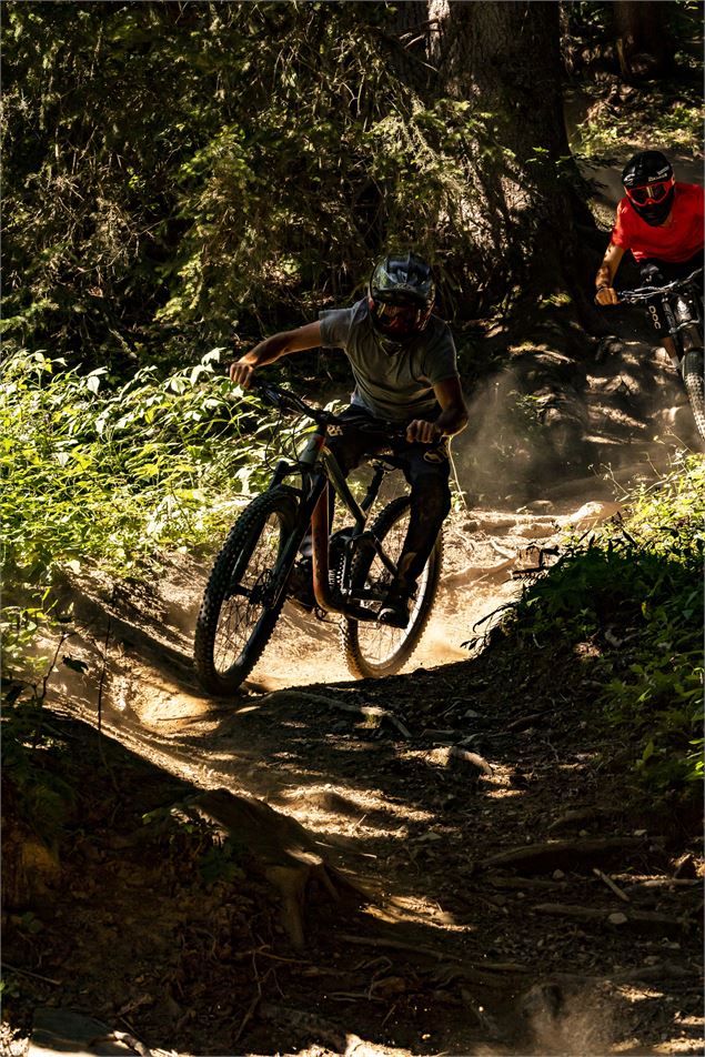 Piste VTT la Châ Nada - L.Meyer - Châtel