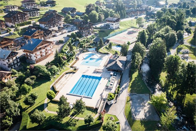 Piscine au Grand-Bornand - T. Vattard