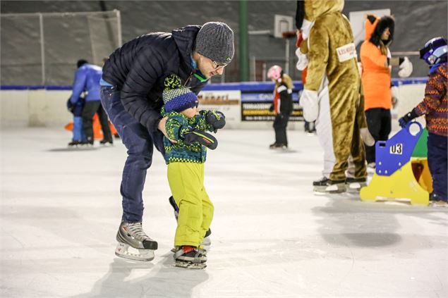 Patinoire des Houches - Yucca Films