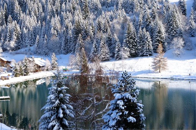 Lac de Vonnes à Châtel - JF Vuarand