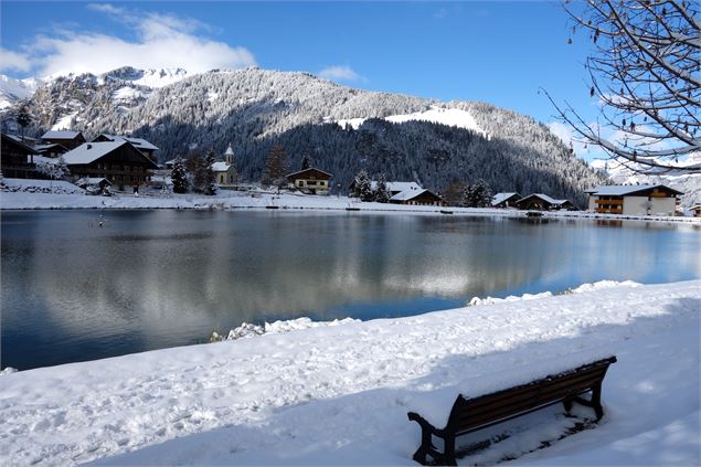 Lac de Vonnes à Châtel - JF Vuarand