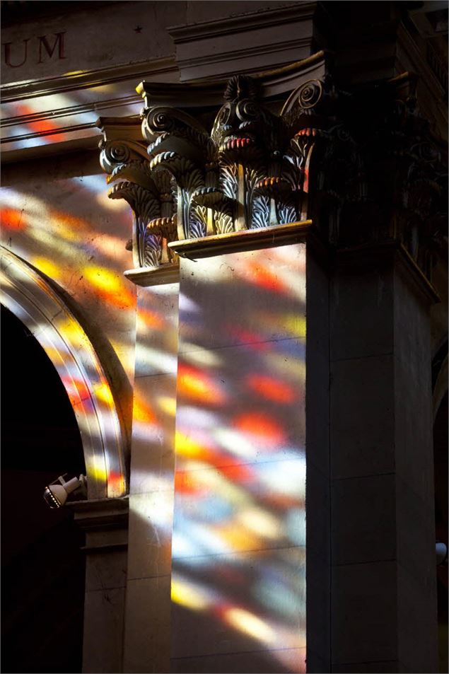 Lumières dans l'église Notre-Dame de Liesse d'Annecy - Dominique Lafon