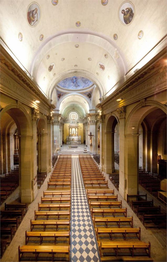 Nef de l'église Notre-Dame de Liesse d'Annecy - Dominique Lafon