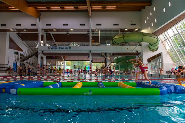 Piscine l'ile bleue - Ville d'Annecy