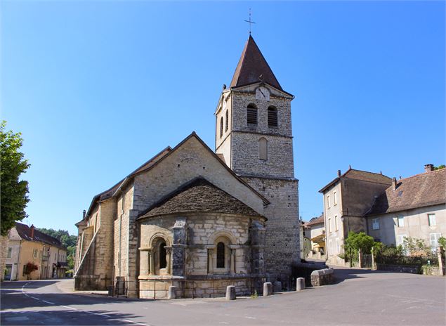 Village de Lhuis Bugey - Marilou Perino