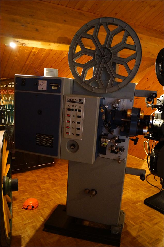 La Toussuire Cinéma projecteur