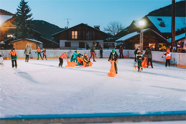 Patinoire extérieure Morzine - Oliver Godbold