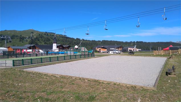 Terrain de pétanque du col - Office de Tourisme des Saisies