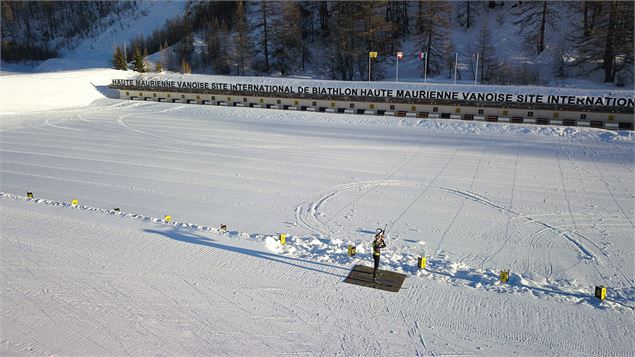 Hiver, stade de biathlon de Bessans - HMVT Dylan Cuvelier