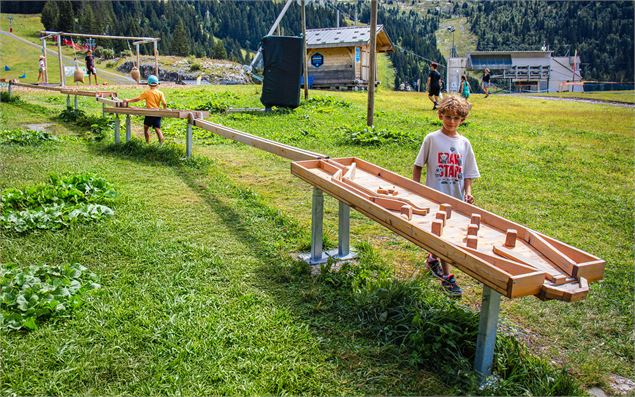 Le Roule Ta Boule situé à Flaine Forêt - Monica Dalmasso