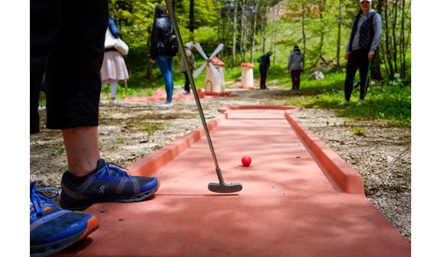 Mini-golf - T. Baillard