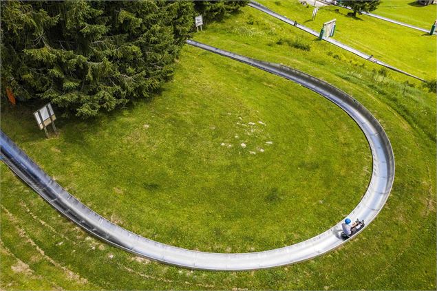 Le bob-luge de Châtel vu d'en haut - L.Meyer - Châtel