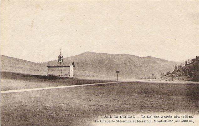 Chapelle sainte Anne au début du siècle - Office de Tourisme du Val d'Arly