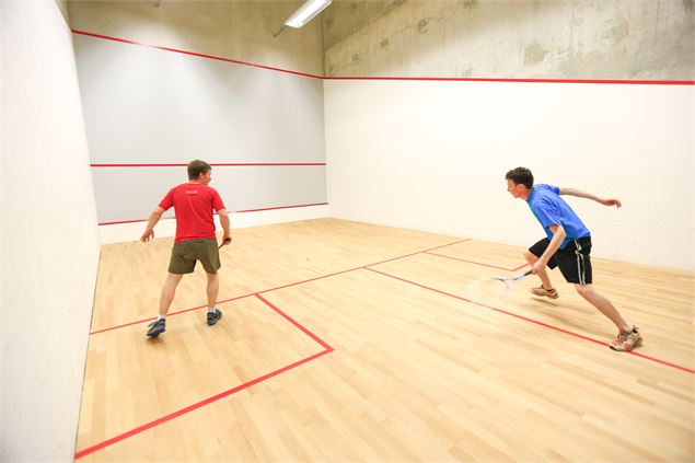 2 courts de squash - M. Dalmasso