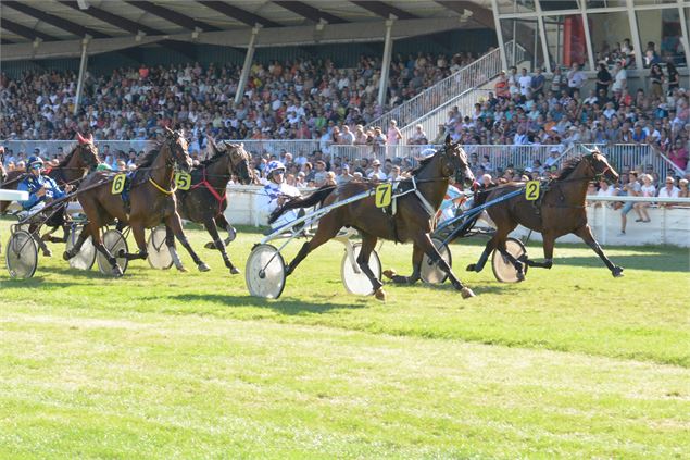 hippodromeaixlesbainsrivieradesalpes - Hippodrome de Marlioz