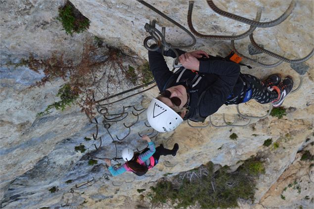 la via ferrata de la guinguette - Equilibre Vertical