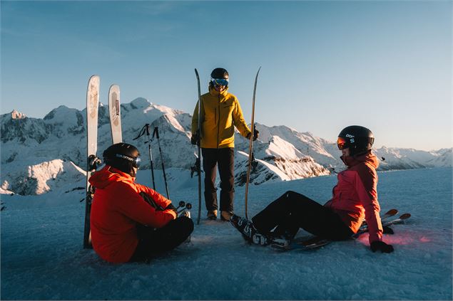 Skier au Grand Massif - ©GMD_2024_MathisDecroux